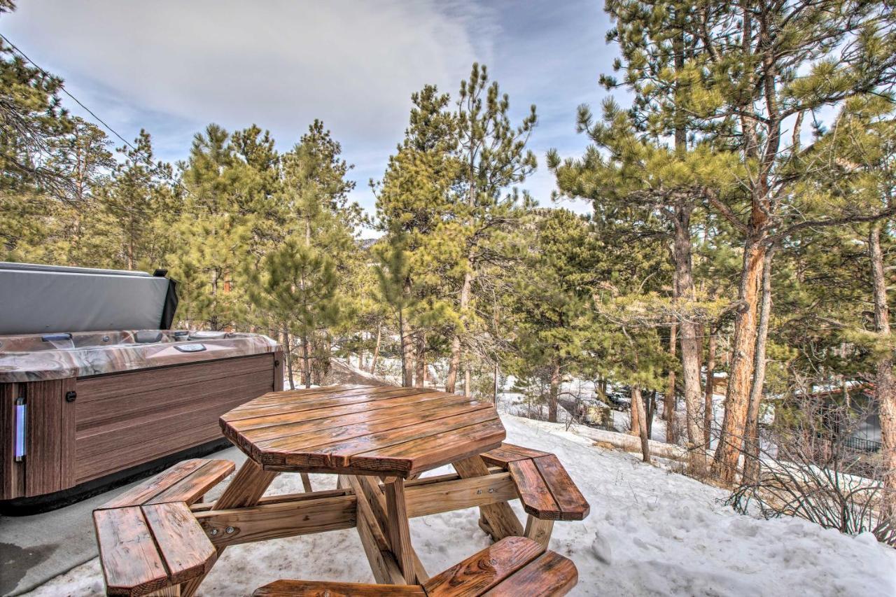 Luxe Updated Home With Grill And Hot Tub 4 Mi To Rmnp Естес-Парк Екстер'єр фото
